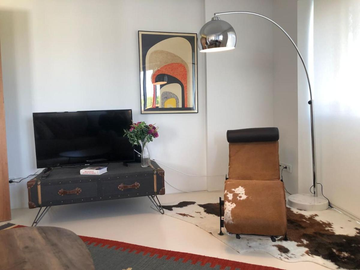 Apartment Architectural Poetry In An Unique 3bdrs View Flat Lissabon